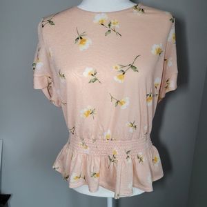 Pink / Salmon Floral Blouse - Large - Cinched Waist